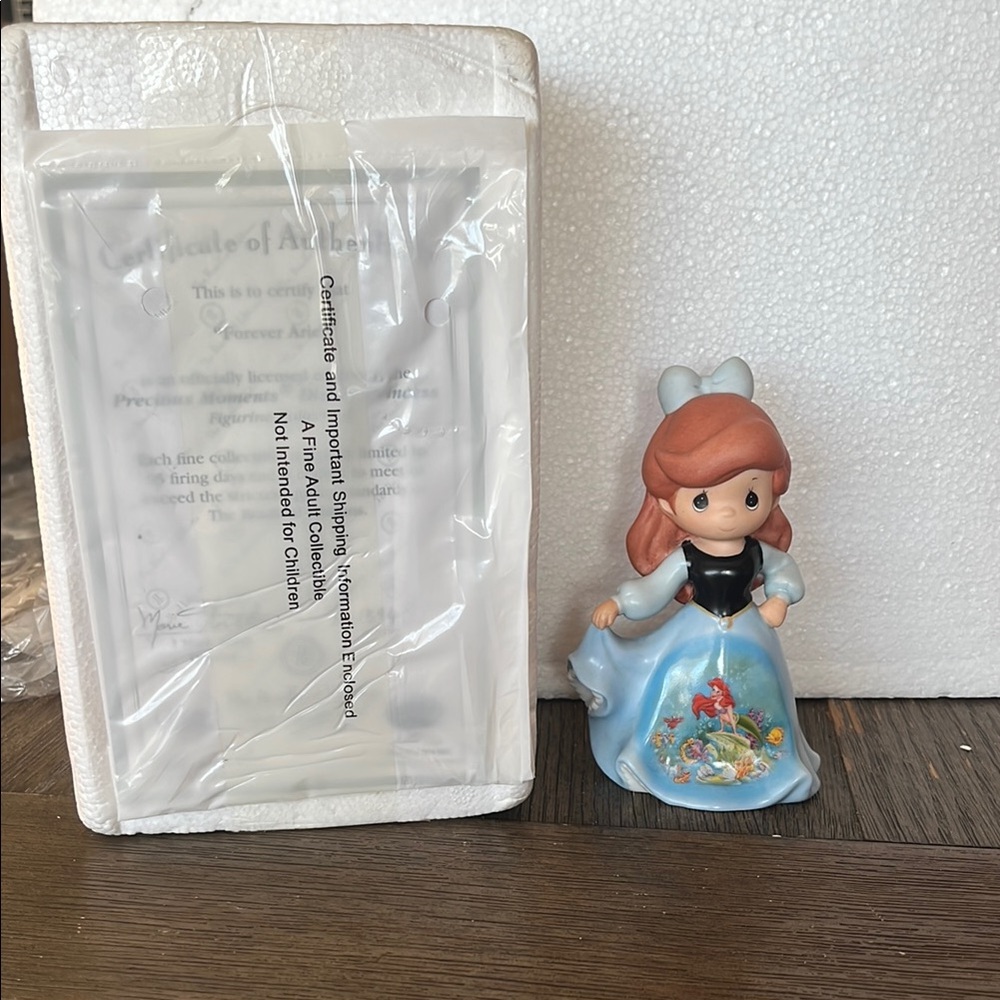 Disney Little Mermaid Ariel Figurine - Blue and Black